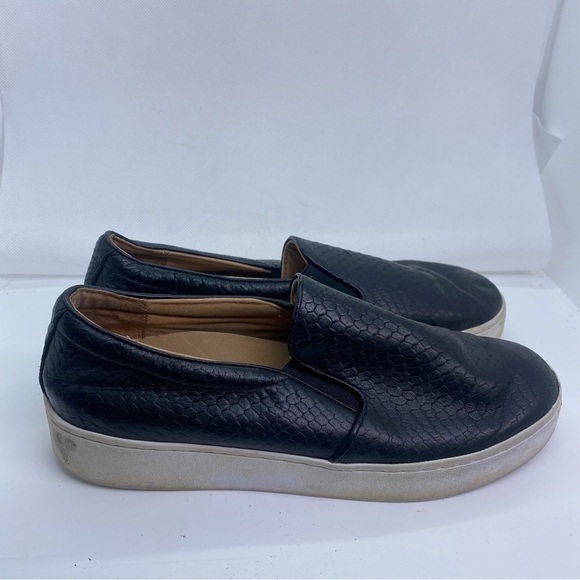 Vionic Midi Snake Black Slip On Shoes - Picture 5 of 6